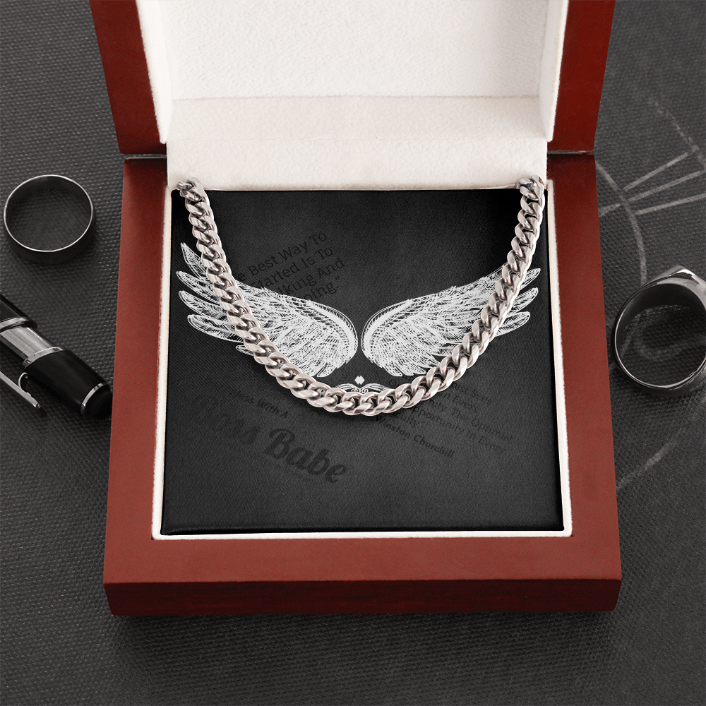 Cuban Link Chain in Standard Box